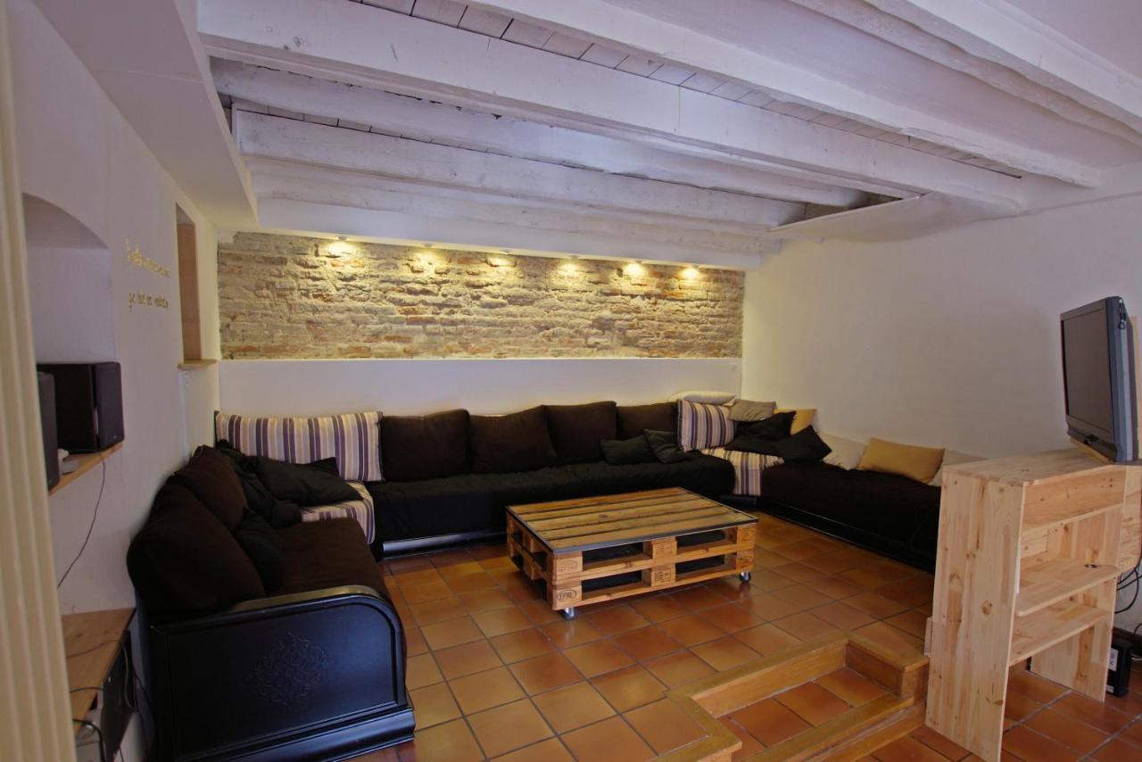 Hostel Les Cordees Liees Albi Zewnętrze zdjęcie