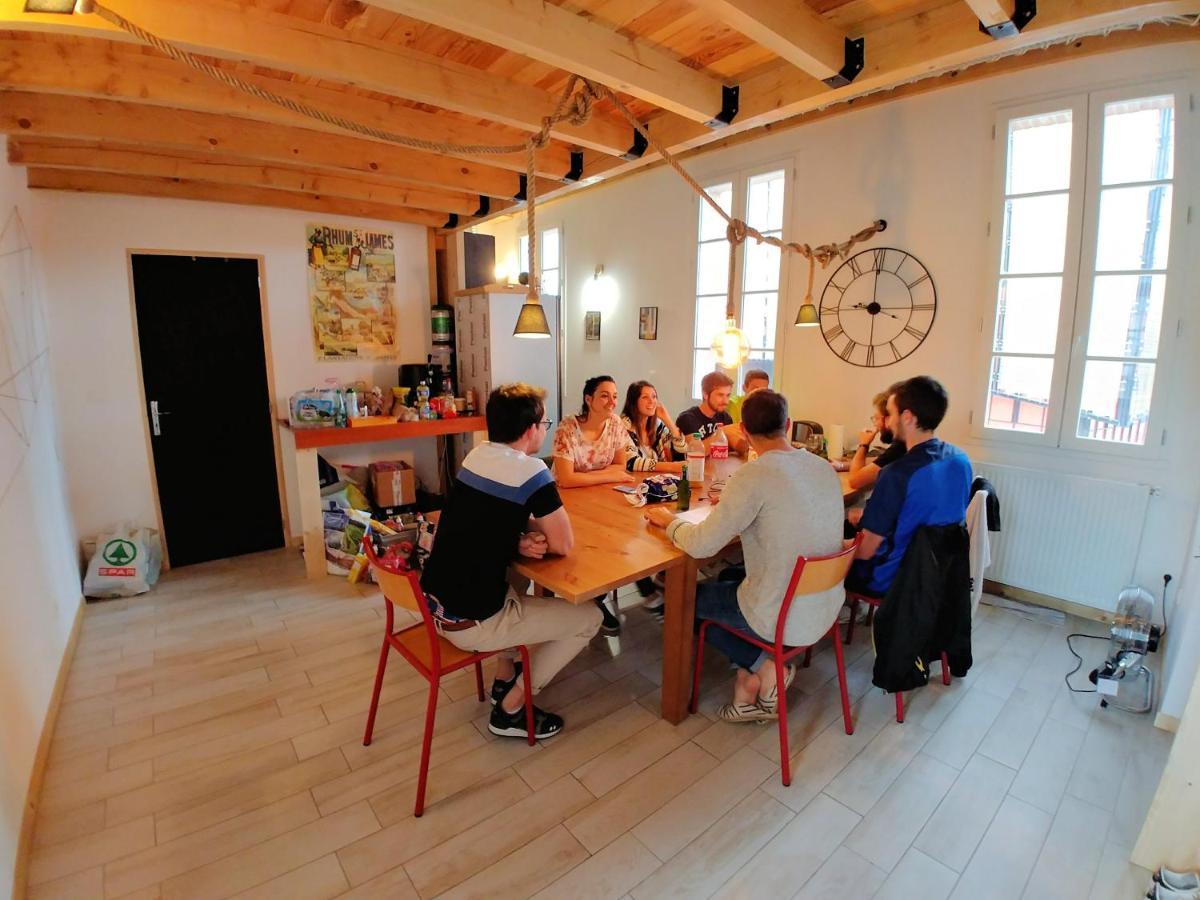 Hostel Les Cordees Liees Albi Zewnętrze zdjęcie